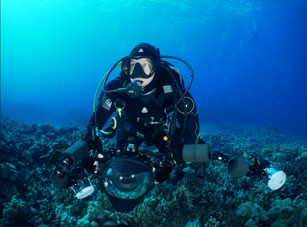 2020 Sea & Sea Strobe Guide